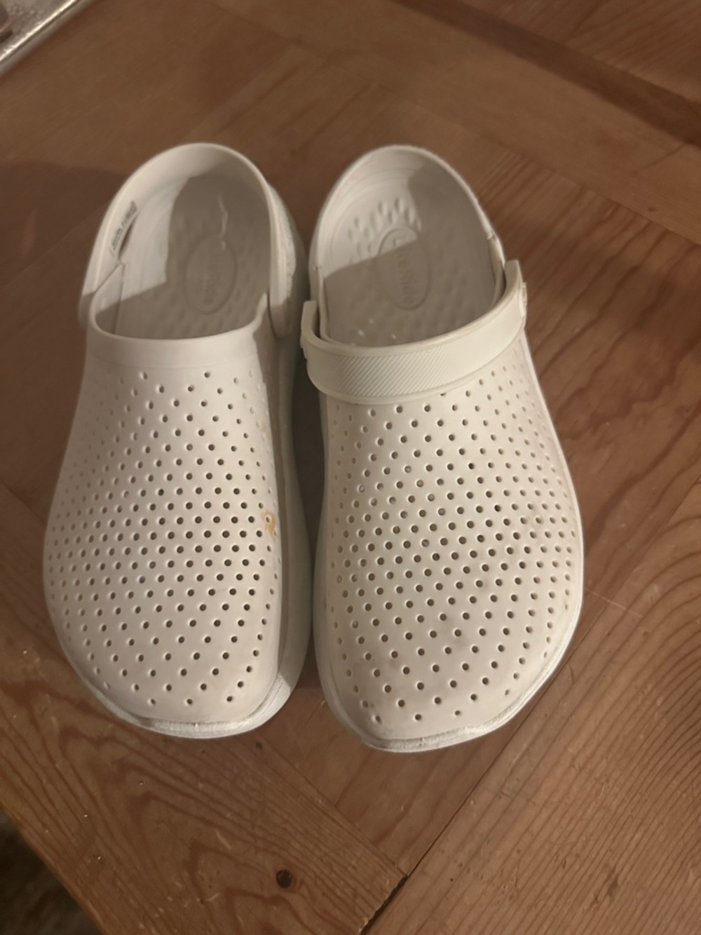 CROCS LiteRide White Ventilated Slip-On Clogs